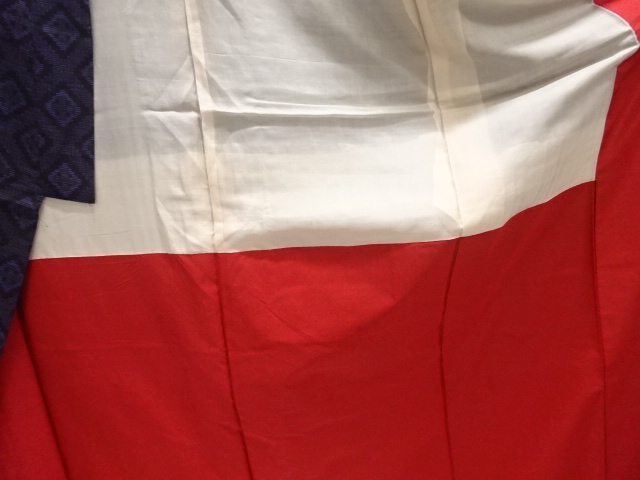  大正ロマン　菱模様織り出し本場泥大島紬着物